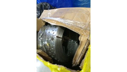 Лента стальная перфорированная 12x0,8 мм Ст1пс фото ленту стальную перфорированную 12x0,8 мм Ст1пс купить в Москве