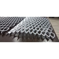 Лист стальной оцинкованный просечно-вытяжной ПВЛ 406 4x1250x3000 мм 08пс ТУ 5262-001-57099372-2004