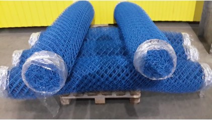 сетку рабицу стальную с полимерным покрытием (ПВХ) 10x10 2,2 мм купить в Москве