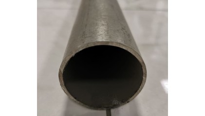 трубу жаропрочную бесшовную 35x9 мм 12ХМ купить в Москве