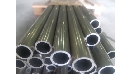 Труба стальная нефтепроводная 60x5 мм Ст20 фото трубу стальную нефтепроводную 60x5 мм Ст20 купить в Москве