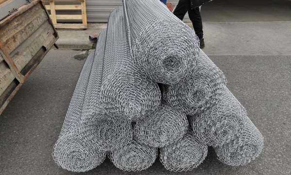 Сетка стальная из арматурной проволоки ВР-1 сварная 50x50x5 мм ГОСТ 23279-2012 фото